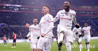 bti体育博彩官网_里昂球员伤愈复出，有望重返正常赛程的简单介绍